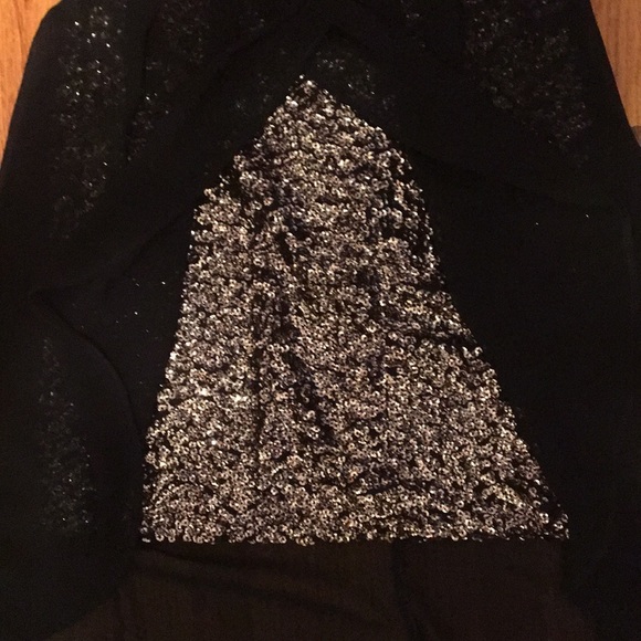 Gold sequin mini skirt with black high low overlay - Picture 2 of 4